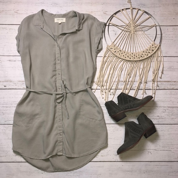 cloth & stone Dresses & Skirts - Cloth & Stone Tan Tie Waist Shirt Dress - Large